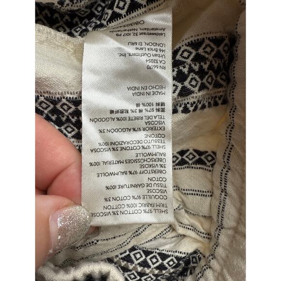 Anthropologie Beach Trousers White Embroidered Striped Pants Size Small - Picture 8 of 8